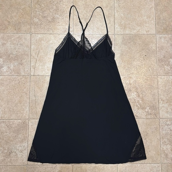 Victoria’s Secret Black Super Soft Modal Slip Small - Picture 4 of 7